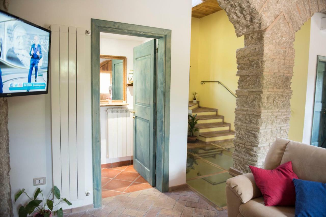 B&B Rifugio Tra Gli Ulivi Campagna Exterior foto