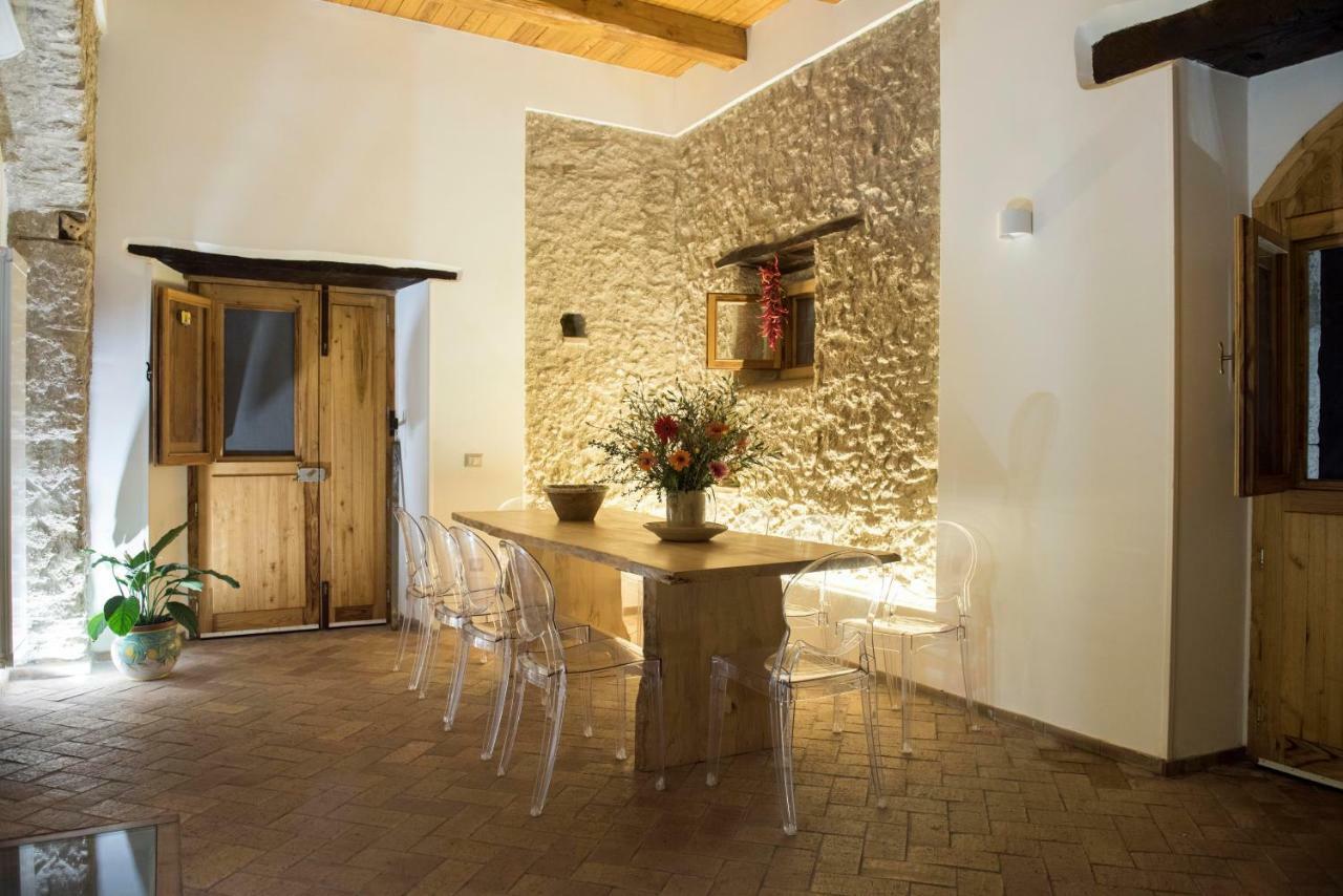 B&B Rifugio Tra Gli Ulivi Campagna Exterior foto